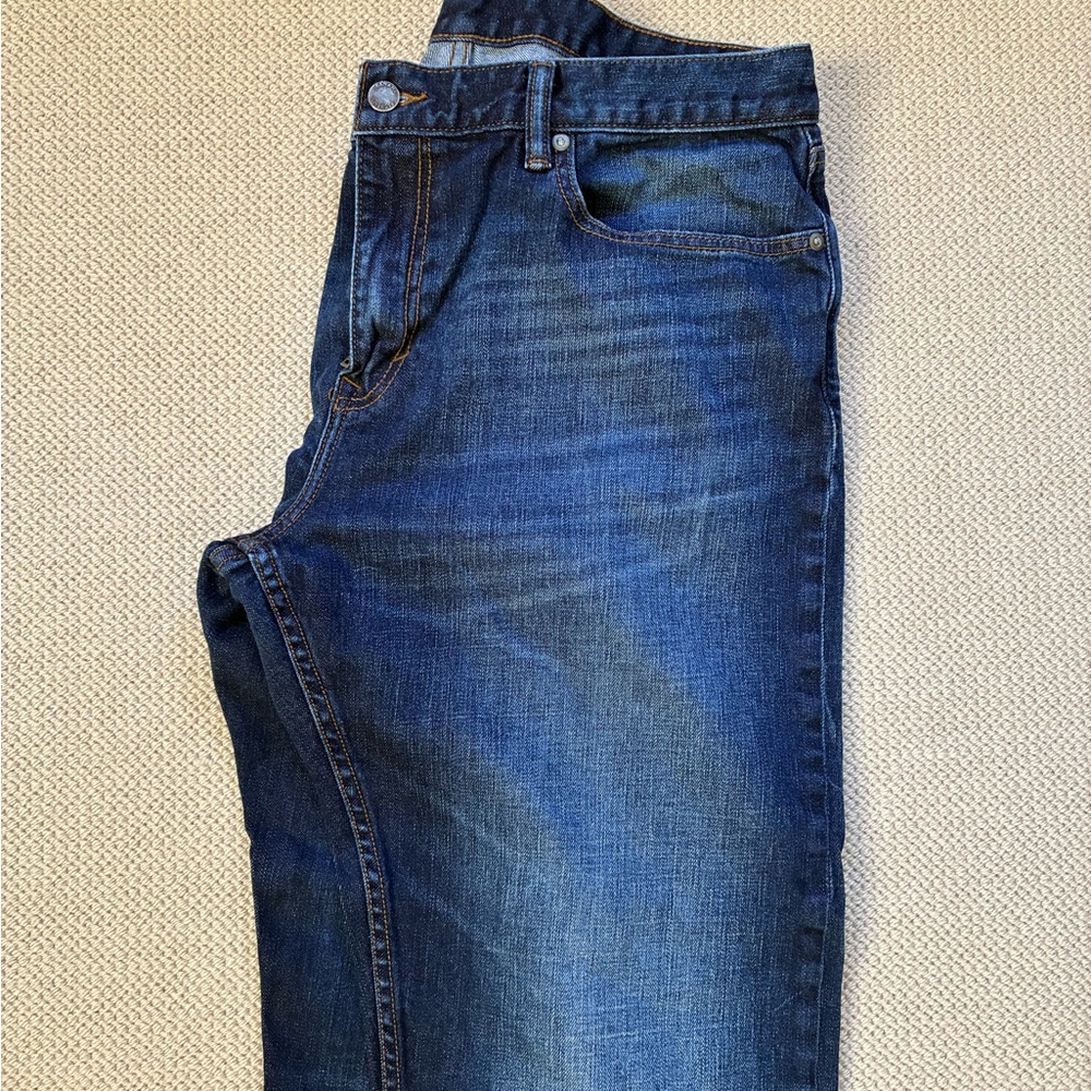 Banana Republic Men's Straight Jeans in Dark Blue